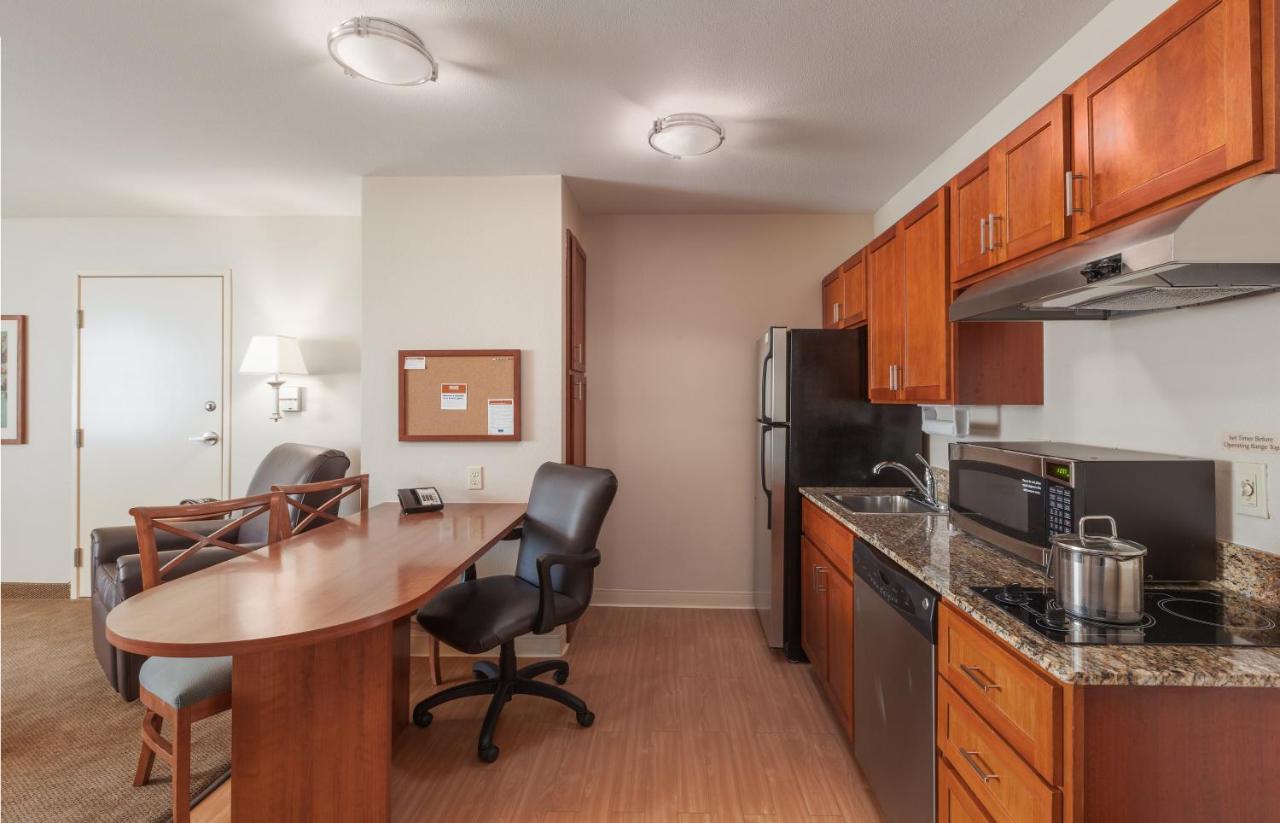 Candlewood Suites El Paso By Ihg Sunrise Acres Экстерьер фото