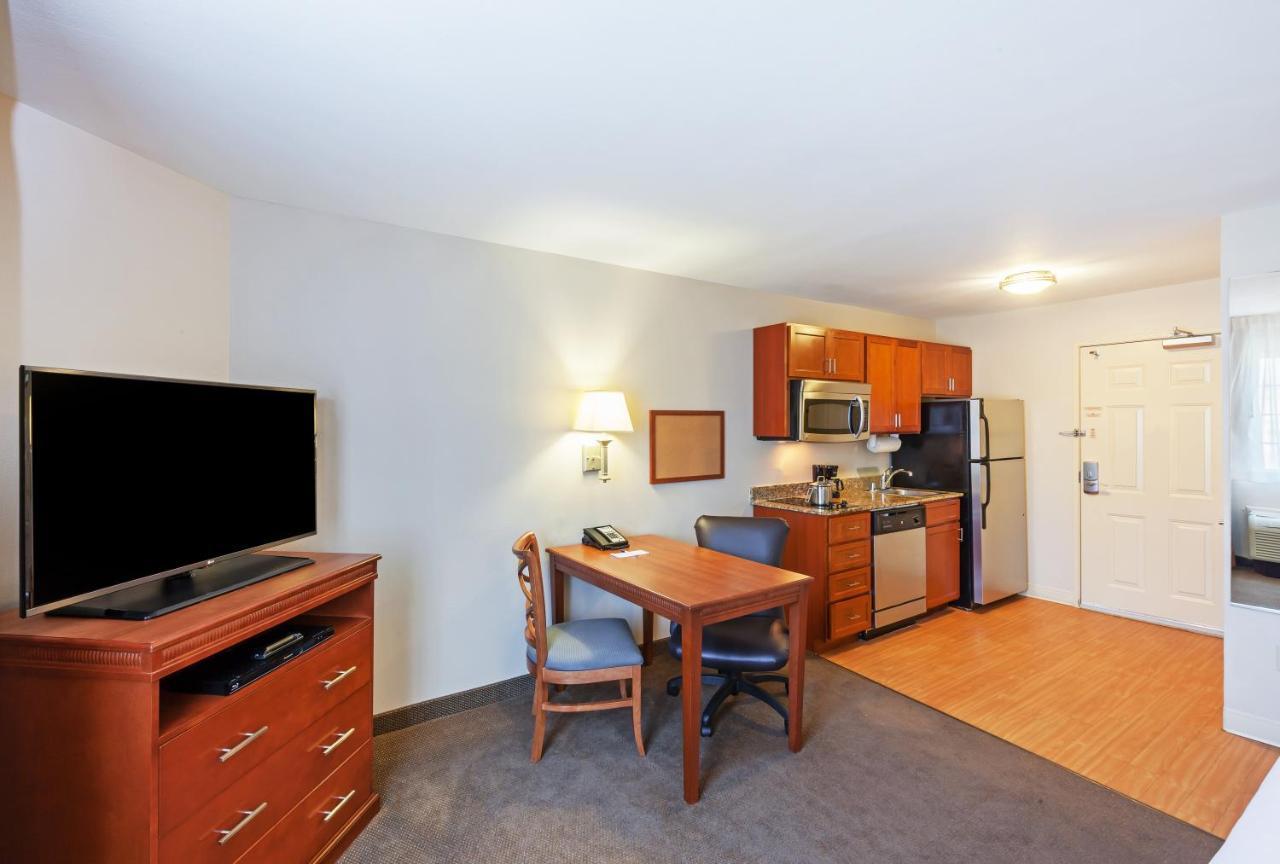 Candlewood Suites El Paso By Ihg Sunrise Acres Экстерьер фото