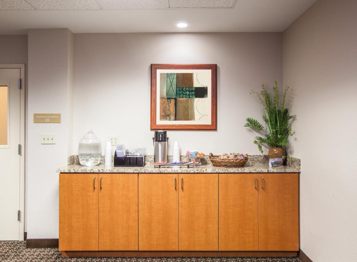 Candlewood Suites El Paso By Ihg Sunrise Acres Экстерьер фото